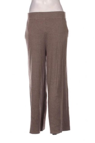 Pantaloni de femei I Say, Mărime M, Culoare Maro, Preț 25,79 Lei