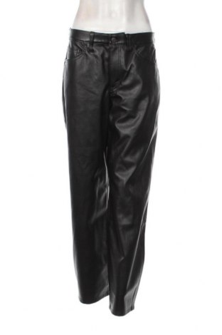 Дамски панталон Levi's, Размер M, Цвят Черен, Цена 70,08 лв.