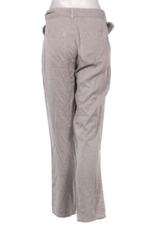 Дамски панталон Monari, Размер M, Цвят Сив, Цена 24,50 лв.