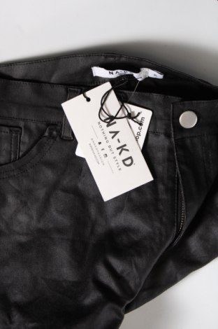 Γυναικείο παντελόνι NA-KD, Μέγεθος XL, Χρώμα Μαύρο, Τιμή 53,81 €