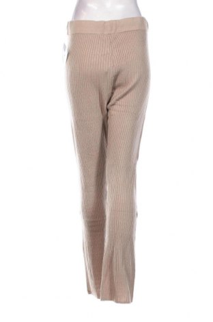 Дамски панталон Nly Trend, Размер L, Цвят Бежов, Цена 46,00 лв.