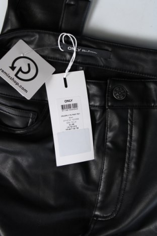 Γυναικείο παντελόνι ONLY, Μέγεθος M, Χρώμα Μαύρο, Τιμή 12,25 €