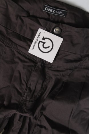 Дамски панталон ONLY, Размер L, Цвят Сив, Цена 73,00 лв.