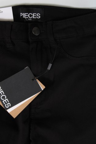 Дамски панталон Pieces, Размер XXS, Цвят Черен, Цена 15,66 лв.