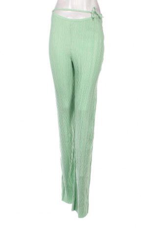 Γυναικείο παντελόνι Pretty Little Thing, Μέγεθος M, Χρώμα Πράσινο, Τιμή 8,77 €