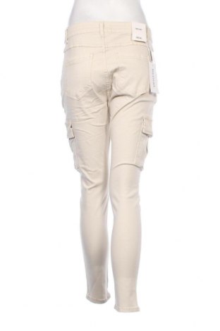 Дамски панталон Redial, Размер M, Цвят Бежов, Цена 87,00 лв.