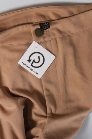 Дамски панталон SHEIN, Размер M, Цвят Бежов, Цена 29,00 лв.