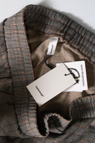 Damskie spodnie Soya Concept, Rozmiar XL, Kolor Kolorowy, Cena 25,04 zł