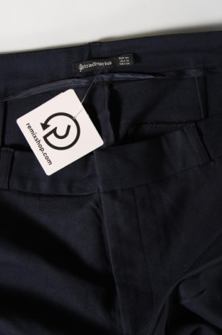 Damenhose Stradivarius, Größe XL, Farbe Blau, Preis 20,18 €