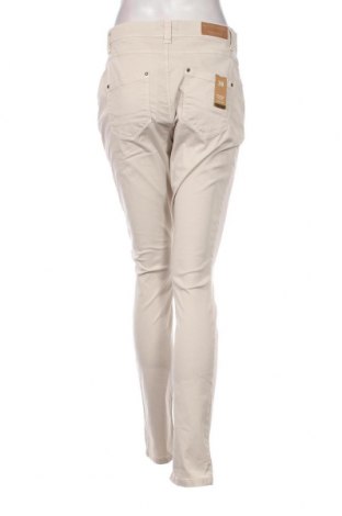 Дамски панталон Summum Woman, Размер M, Цвят Екрю, Цена 21,90 лв.
