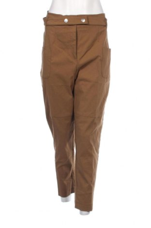 Дамски панталон TWINSET, Размер L, Цвят Бежов, Цена 117,92 лв.