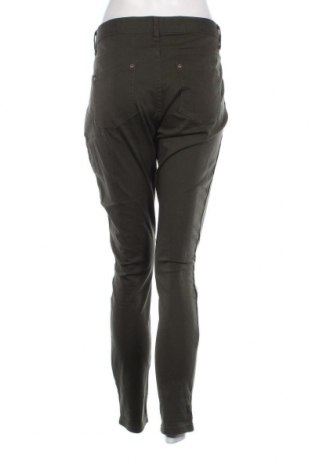 Дамски панталон Tchibo, Размер XL, Цвят Зелен, Цена 7,54 лв.