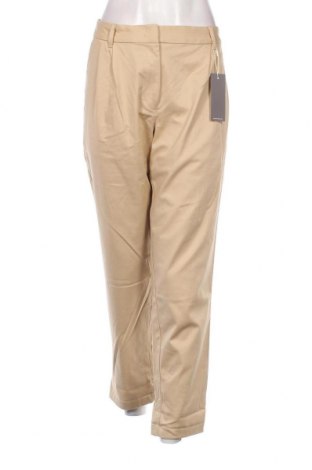 Дамски панталон Tom Tailor, Размер M, Цвят Бежов, Цена 21,75 лв.