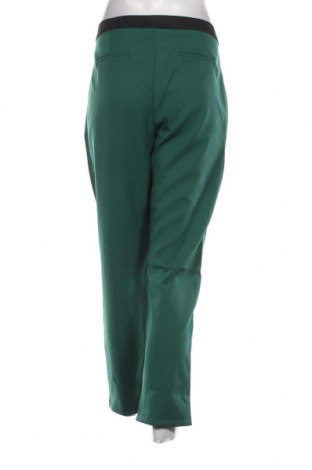 Дамски панталон Trendyol, Размер L, Цвят Зелен, Цена 26,10 лв.