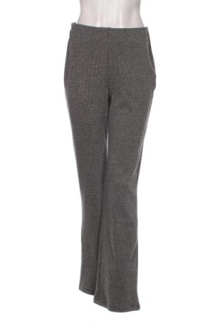 Дамски панталон Trendyol, Размер M, Цвят Сив, Цена 18,27 лв.