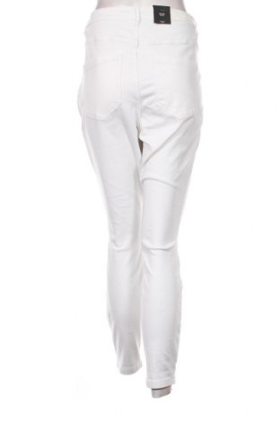 Γυναικείο παντελόνι Vero Moda, Μέγεθος XL, Χρώμα Λευκό, Τιμή 11,14 €