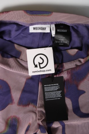 Γυναικείο παντελόνι Weekday, Μέγεθος M, Χρώμα Πολύχρωμο, Τιμή 16,91 €