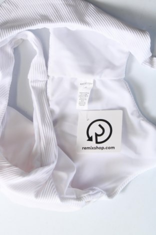 Γυναικείο αμάνικο μπλουζάκι Angelsin, Μέγεθος M, Χρώμα Λευκό, Τιμή 1,66 €