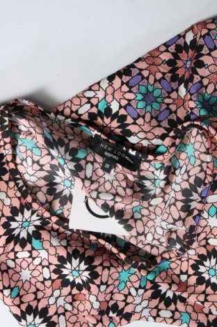 Γυναικείο αμάνικο μπλουζάκι New Look, Μέγεθος XXL, Χρώμα Πολύχρωμο, Τιμή 7,32 €