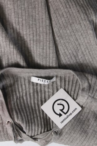 Γυναικείο πουλόβερ Pieces, Μέγεθος M, Χρώμα Γκρί, Τιμή 5,69 €
