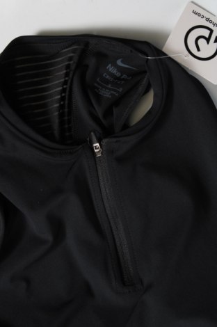 Дамски спортен топ Nike, Размер L, Цвят Черен, Цена 72,00 лв.