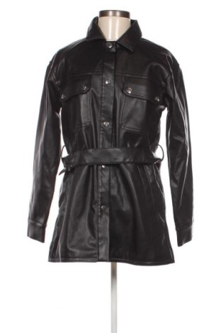 Γυναικείο δερμάτινο μπουφάν Pull&Bear, Μέγεθος S, Χρώμα Μαύρο, Τιμή 34,70 €
