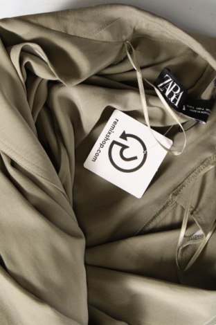Дамско палто Zara, Размер L, Цвят Зелен, Цена 49,00 лв.