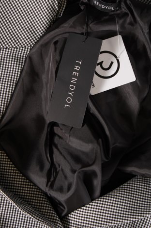Γυναικείο σακάκι Trendyol, Μέγεθος S, Χρώμα Πολύχρωμο, Τιμή 15,96 €