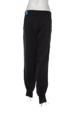 Pantaloni trening de femei Adidas Originals, Mărime S, Culoare Negru, Preț 165,98 Lei