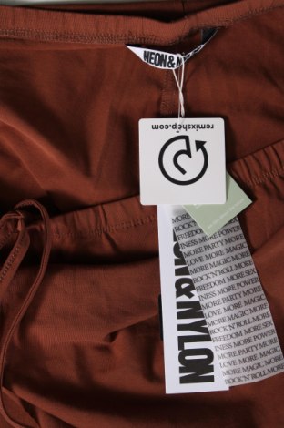 Damen Sporthose Neon & Nylon by Only, Größe XXL, Farbe Braun, Preis € 29,90
