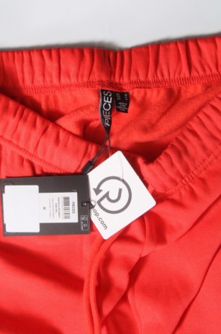 Damen Sporthose Pieces, Größe M, Farbe Rot, Preis 18,49 €