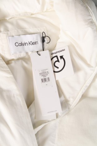 Dámska bunda  Calvin Klein, Veľkosť XS, Farba Biela, Cena  61,95 €