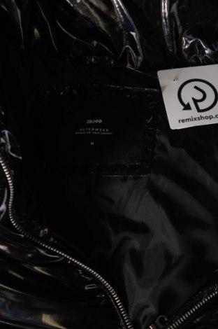 Γυναικείο μπουφάν Cropp, Μέγεθος M, Χρώμα Μαύρο, Τιμή 15,47 €