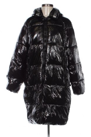 Γυναικείο μπουφάν Fly, Μέγεθος L, Χρώμα Μαύρο, Τιμή 16,15 €