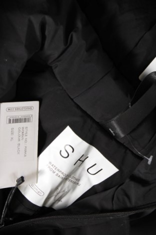 Γυναικείο μπουφάν SHU, Μέγεθος XL, Χρώμα Μαύρο, Τιμή 44,26 €