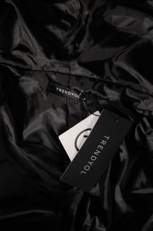 Dámska bunda  Trendyol, Veľkosť M, Farba Čierna, Cena  20,75 €