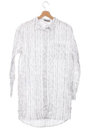 Детска риза Tumble'n Dry, Размер 15-18y/ 170-176 см, Цвят Бял, Цена 5,94 лв.