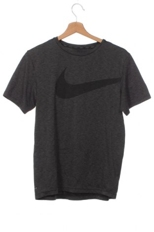 Детска тениска Nike, Размер 12-13y/ 158-164 см, Цвят Сив, Цена 22,00 лв.