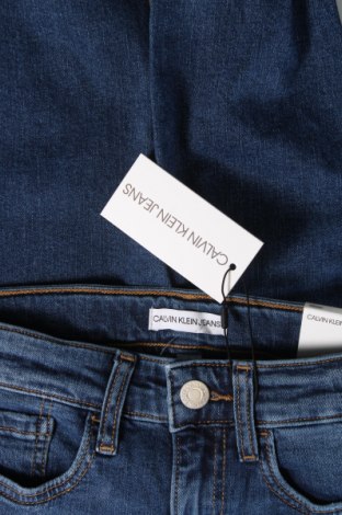 Dětské džíny  Calvin Klein Jeans, Velikost 3-4y/ 104-110 cm, Barva Modrá, Cena  1 454,00 Kč