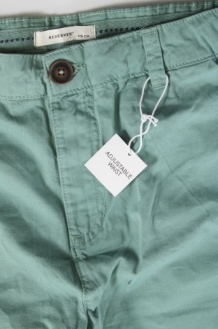 Pantaloni scurți pentru copii Reserved, Mărime 14-15y/ 168-170 cm, Culoare Verde, Preț 56,59 Lei