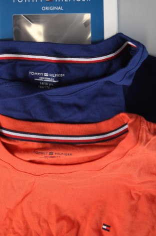 Dětský komplet  Tommy Hilfiger, Velikost 15-18y/ 170-176 cm, Barva Vícebarevné, Cena  838,00 Kč