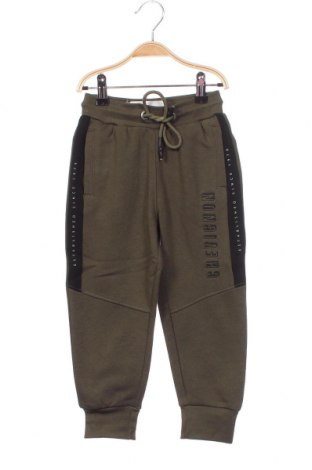 Pantaloni de trening, pentru copii Chevignon, Mărime 3-4y/ 104-110 cm, Culoare Verde, Preț 127,31 Lei