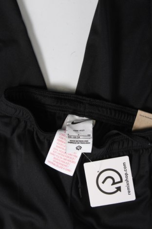 Pantaloni de trening, pentru copii Nike, Mărime 3-4y/ 104-110 cm, Culoare Negru, Preț 181,58 Lei