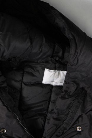 Παιδικό μπουφάν Zara, Μέγεθος 4-5y/ 110-116 εκ., Χρώμα Μαύρο, Τιμή 19,85 €