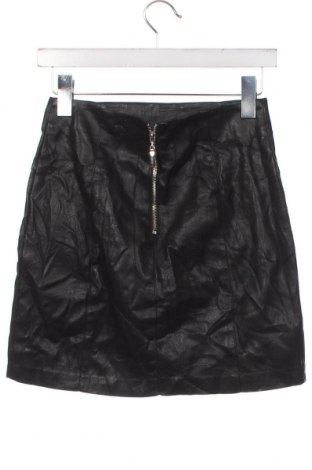 Kožená sukně  Amisu, Velikost XS, Barva Černá, Cena  46,00 Kč