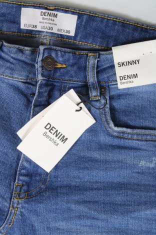 Herren Jeans Bershka, Größe S, Farbe Blau, Preis 10,39 €