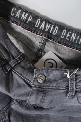 Męskie jeansy Camp David, Rozmiar L, Kolor Szary, Cena 391,38 zł