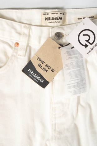 Herren Jeans Pull&Bear, Größe M, Farbe Weiß, Preis 15,65 €
