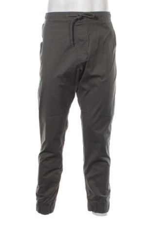 Pantaloni de bărbați ! Solid, Mărime XXL, Culoare Verde, Preț 157,40 Lei