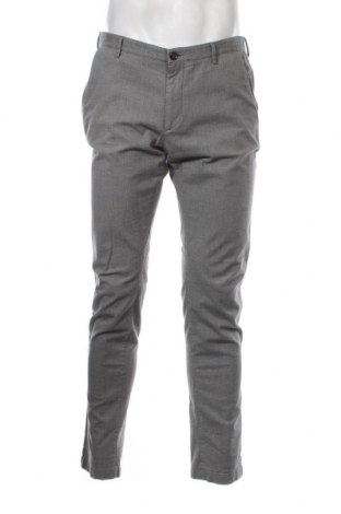 Мъжки панталон BOSS, Размер L, Цвят Сив, Цена 98,00 лв.